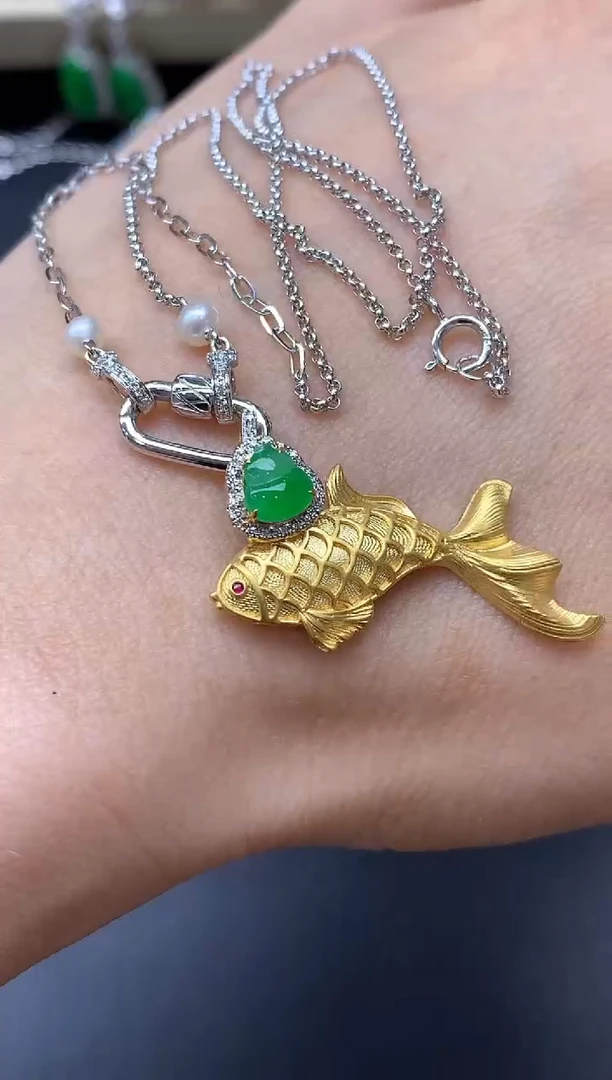 颈饰18K金镶嵌翡翠603-中国好珍宝