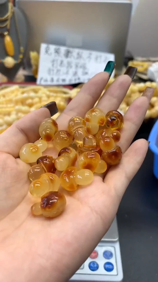 未镶嵌琥珀珠宝奇石599多样性发其一默认有瑕