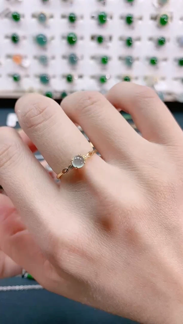 【闪购商品】翡翠戒指银S925镶嵌天然翡翠