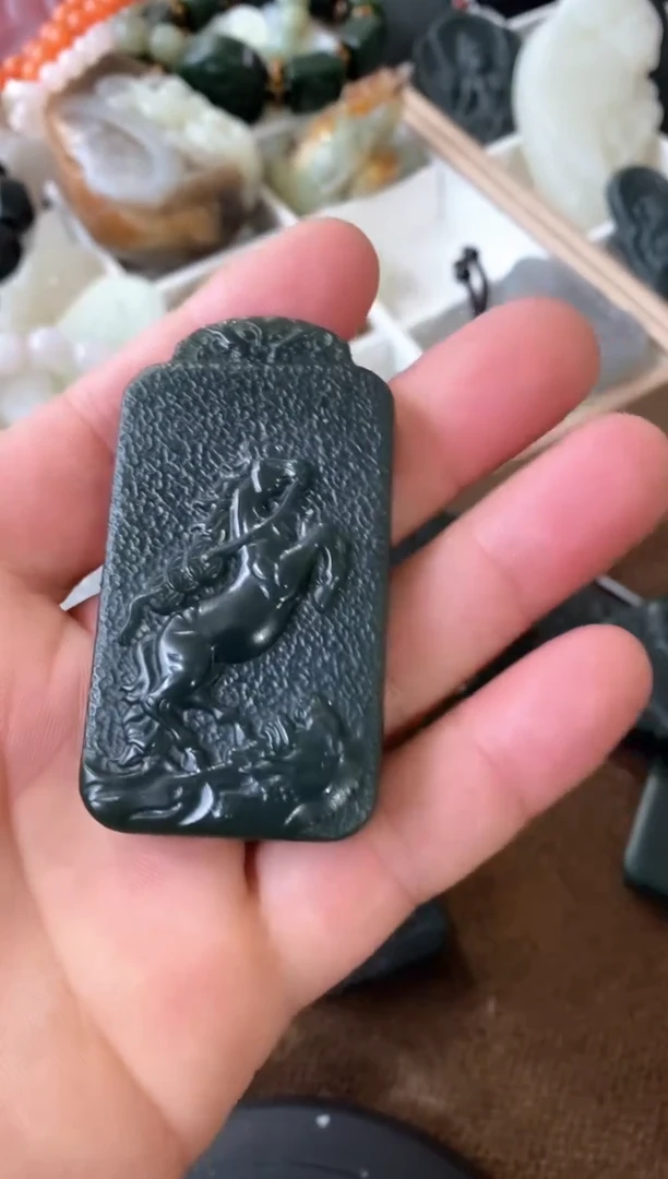 【闪购商品】和田玉吊坠(不含链)未镶嵌马