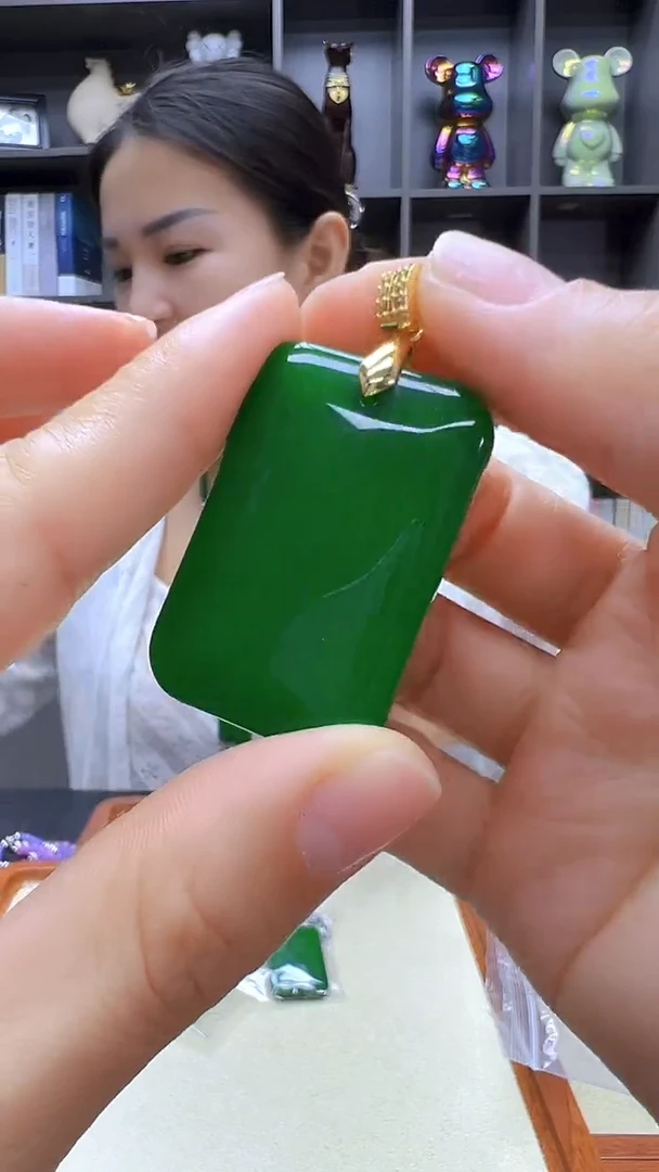 翡翠14K金镶嵌颈饰沉白diy劲饰