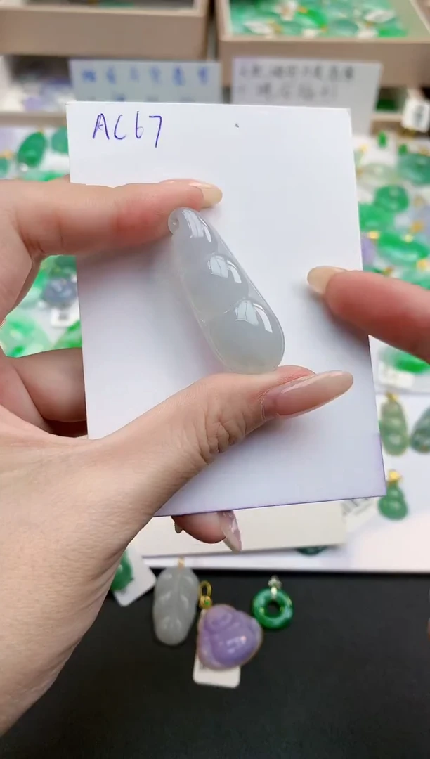 颈饰未镶嵌翡翠天然缅甸A货翡翠