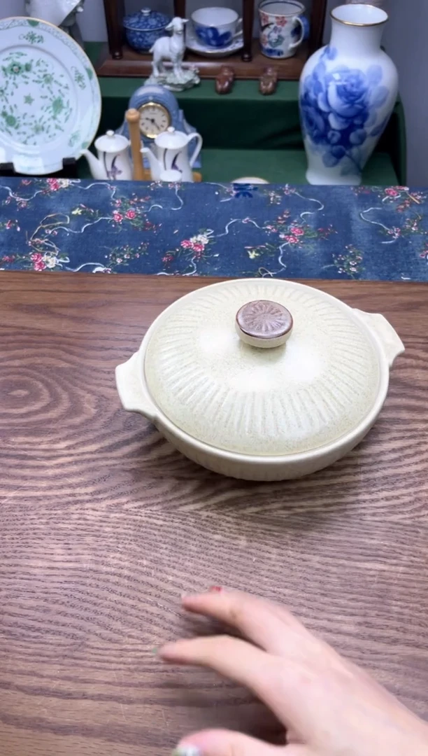 瓷片哆**梦       E284