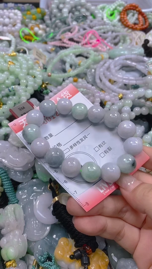 翡翠未镶嵌颈饰闪购0012401