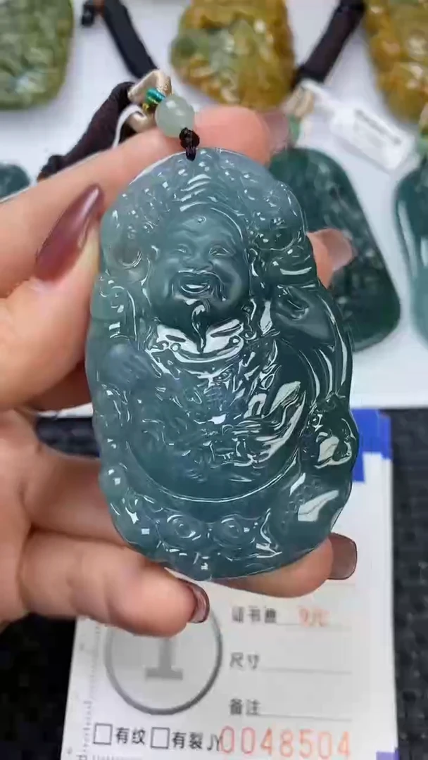 【闪购商品】翡翠颈饰未镶嵌1111111111111111