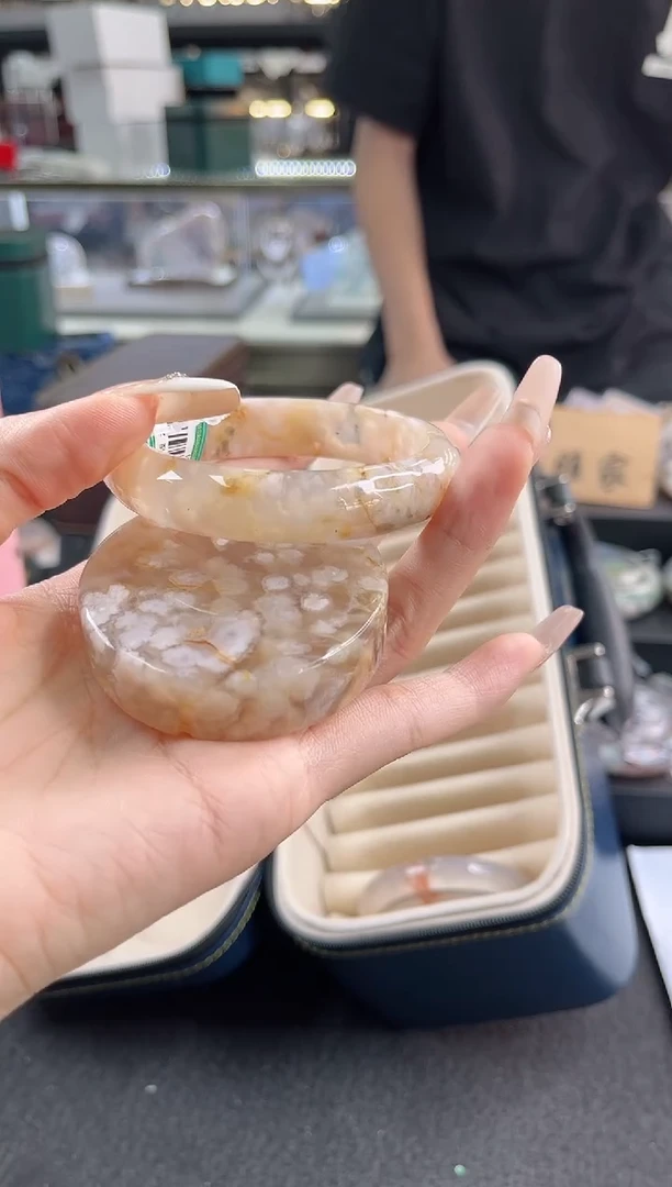 未镶嵌手镯石英质玉56圈口 （赠品镯心）3321754