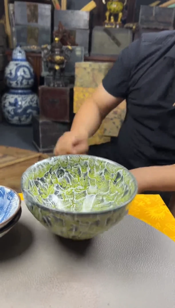 当代陶瓷工艺摆件J515
