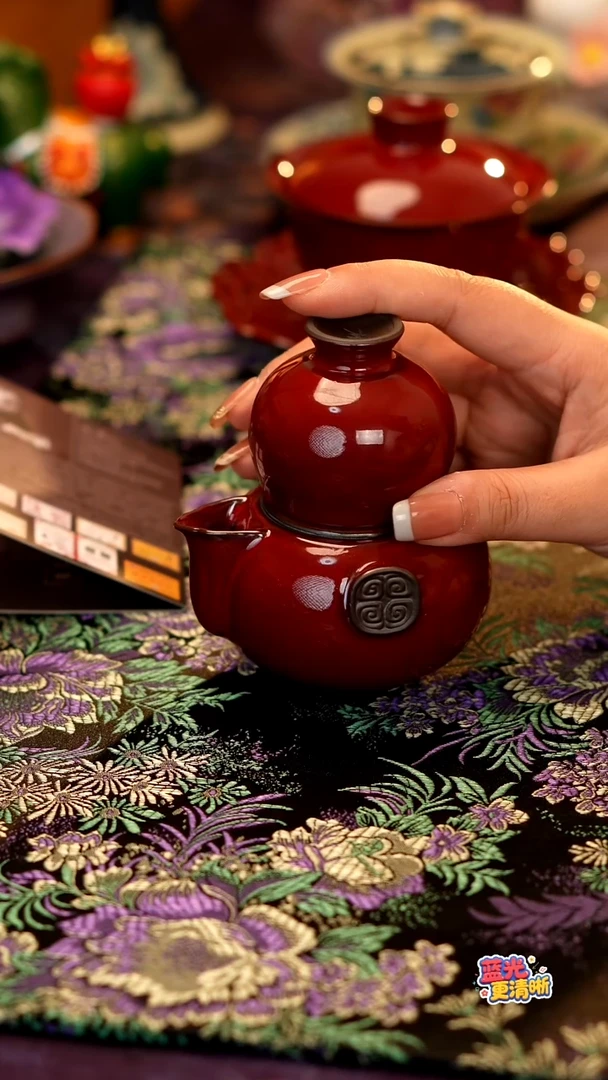 故宫红葫芦一壶两杯·········