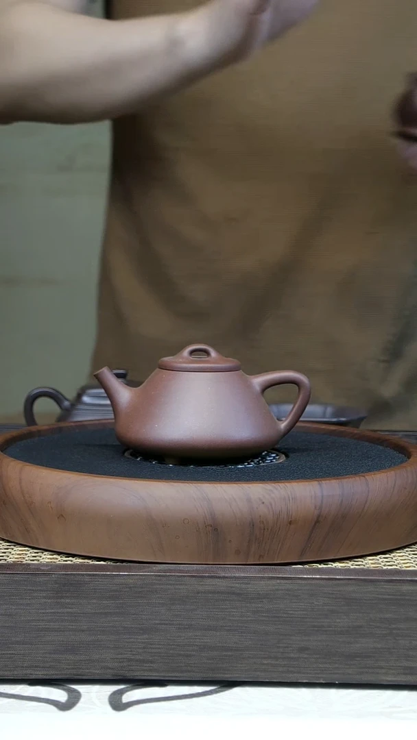 茶壶紫砂兴山堂底槽青石瓢吴逸轩
