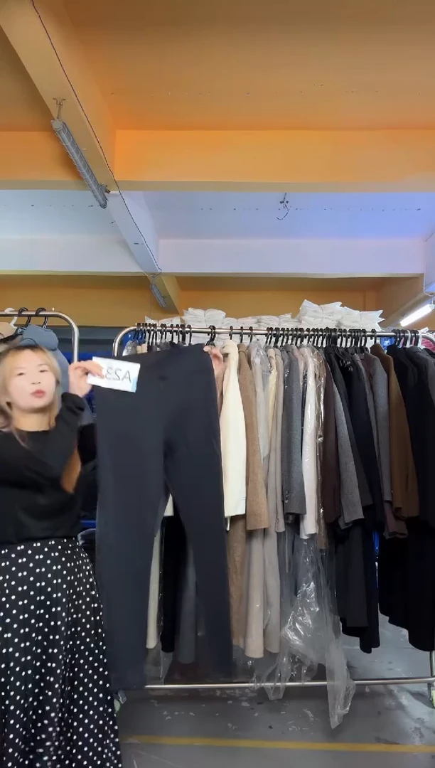 A231黑色瑜伽打底裤M码