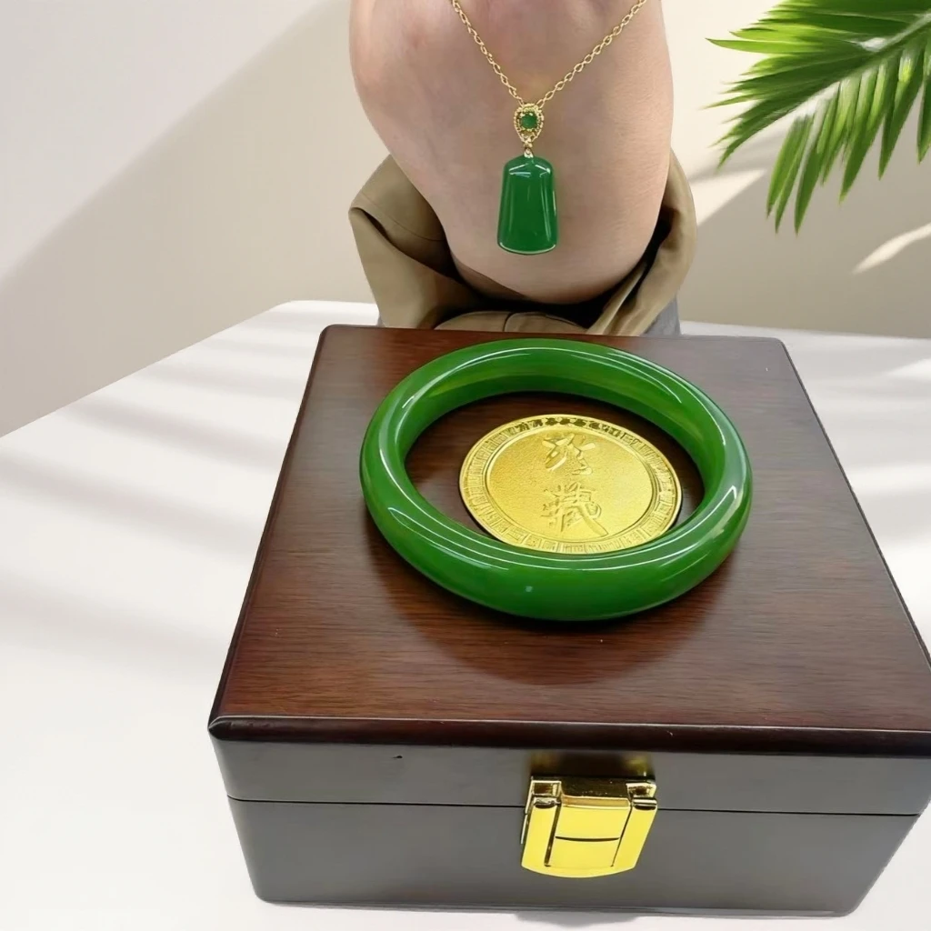 【芊总】无事牌吊坠赠送项链＋绿水手镯