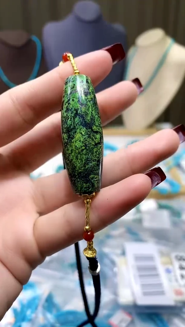 【闪购商品】绿松石吊坠未镶嵌834