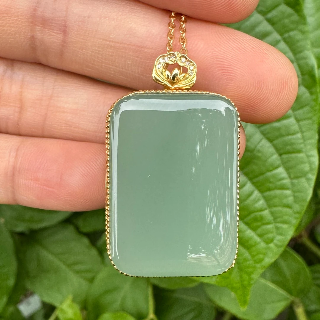 七号矿粉青无事牌裸石30×20厚12净重19.8克