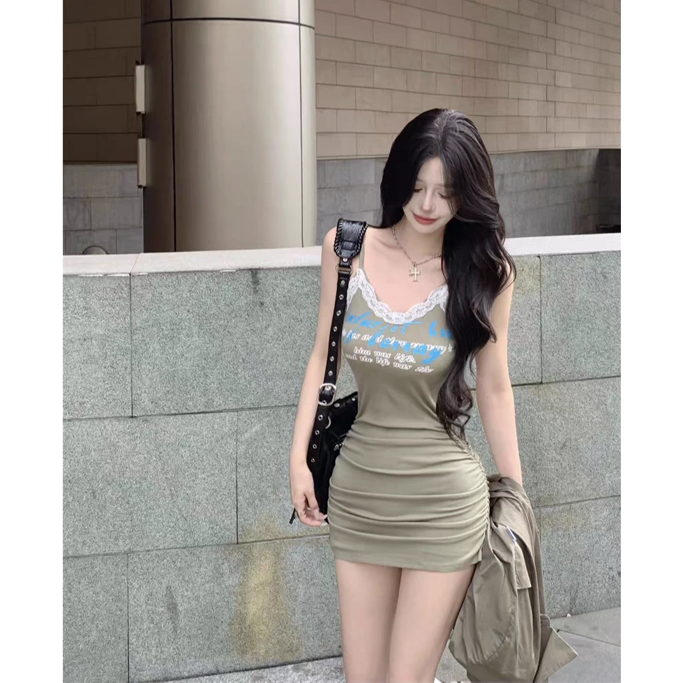 也猫定制 纯欲性感港味字母印花吊带裙蕾丝拼接显瘦收腰包臀短裙