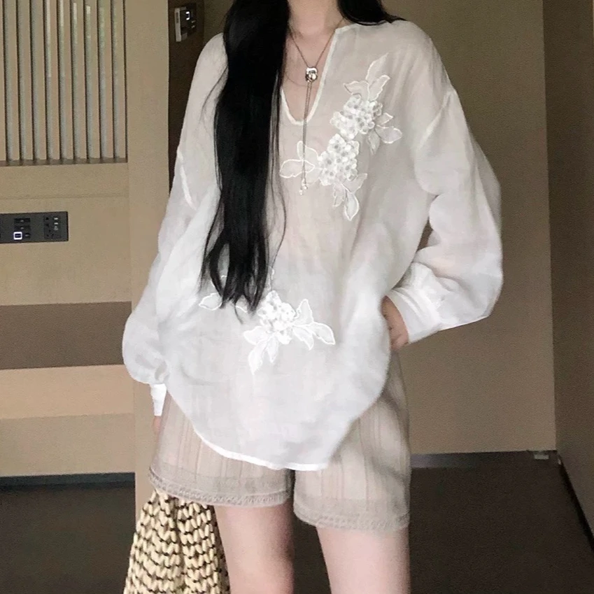 浮云织梦白色夏季宽松型常规秋季薄款衬衫