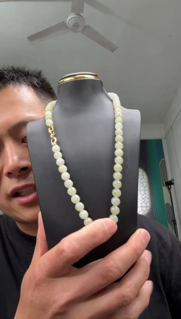 和田玉未镶嵌颈饰项链