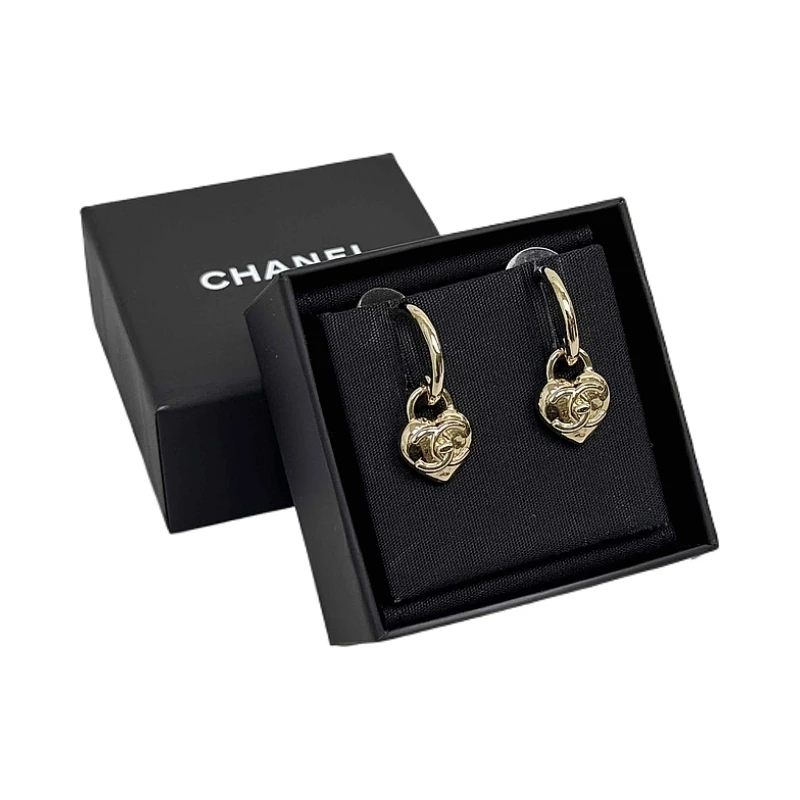 99新 Chanel/香奈儿 23V金色爱心双C耳钉
