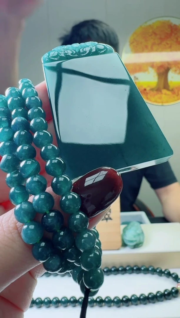 颈饰未镶嵌翡翠天然A货翡翠  多样性随机发其一