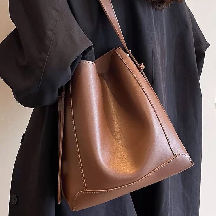 【FARNAZIM】2024款时尚女士包包  8899