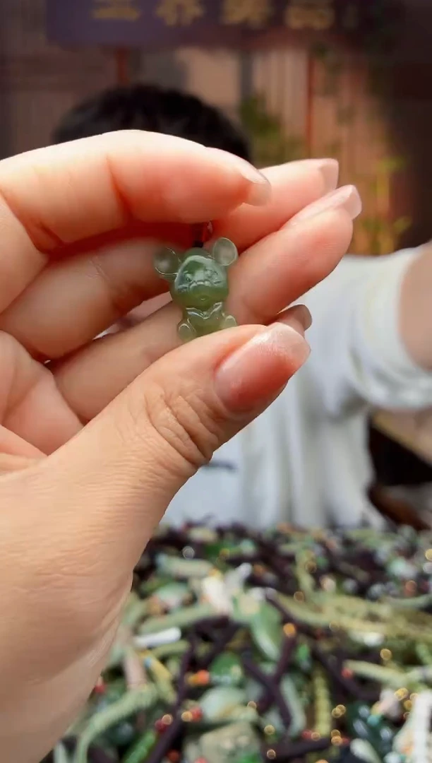 颈饰未镶嵌和田玉多样性发货拍一发一