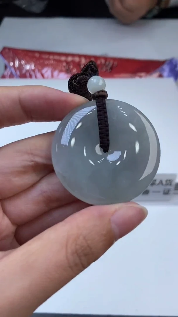 未镶嵌挂件翡翠372952      多人