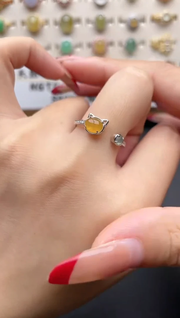 【闪购商品】翡翠戒指银S925镶嵌一物一证一礼盒