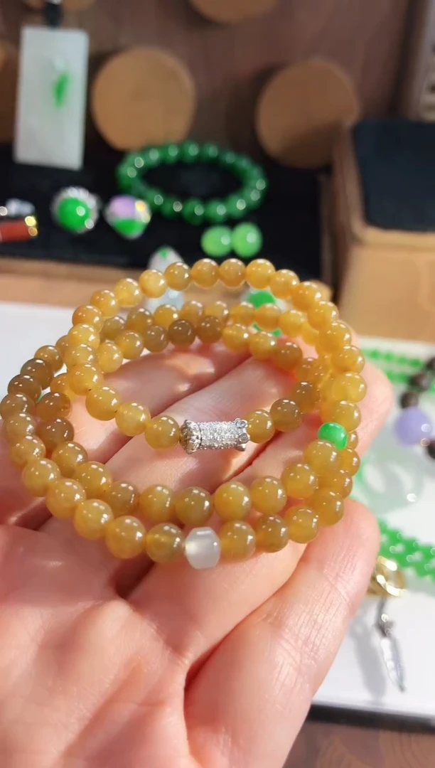 颈饰未镶嵌翡翠珠串