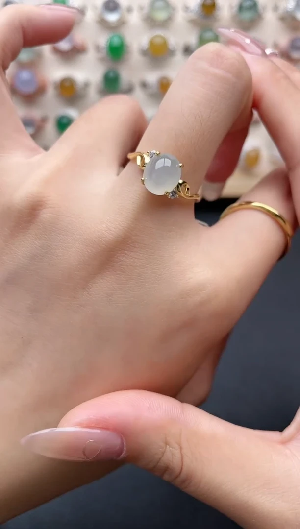 【闪购商品】翡翠戒指银S925镶嵌一物一证一礼盒