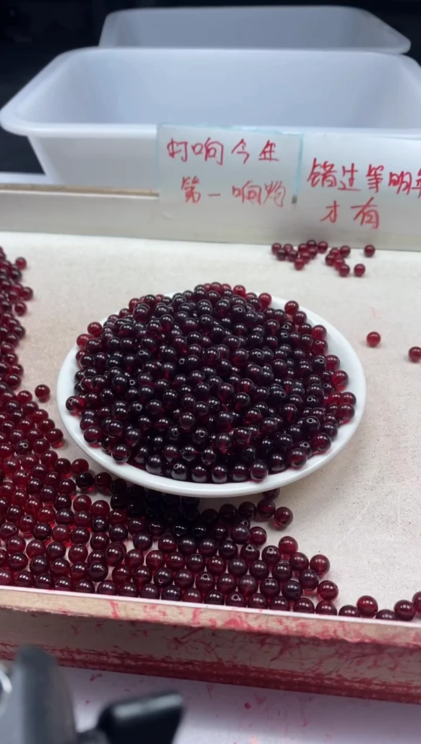 【闪购商品】蜜蜡颈饰未镶嵌w2060血*珀蜜蜡6mm*30颗