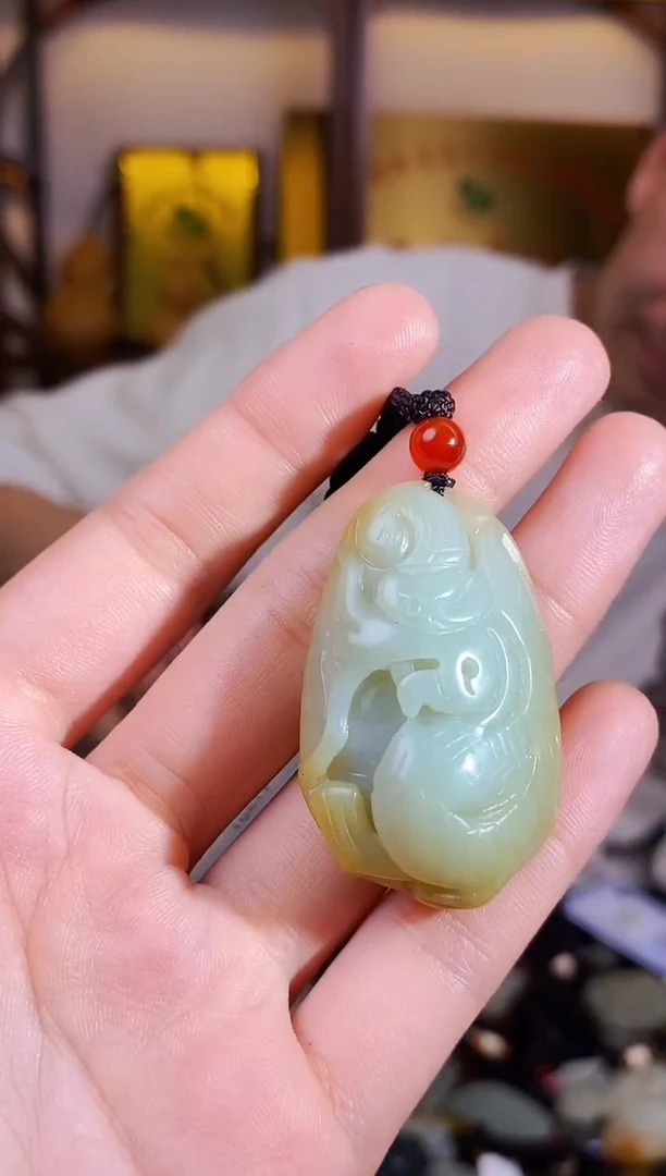 【闪购商品】和田玉颈饰未镶嵌1