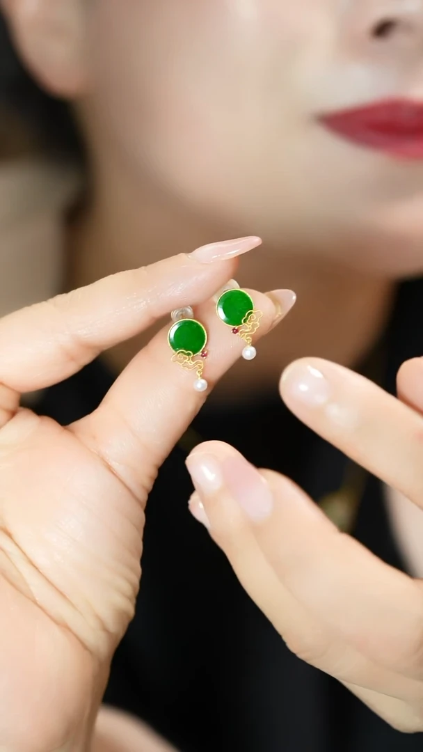 【闪购商品】翡翠耳饰18K金镶嵌支持48小时鉴赏