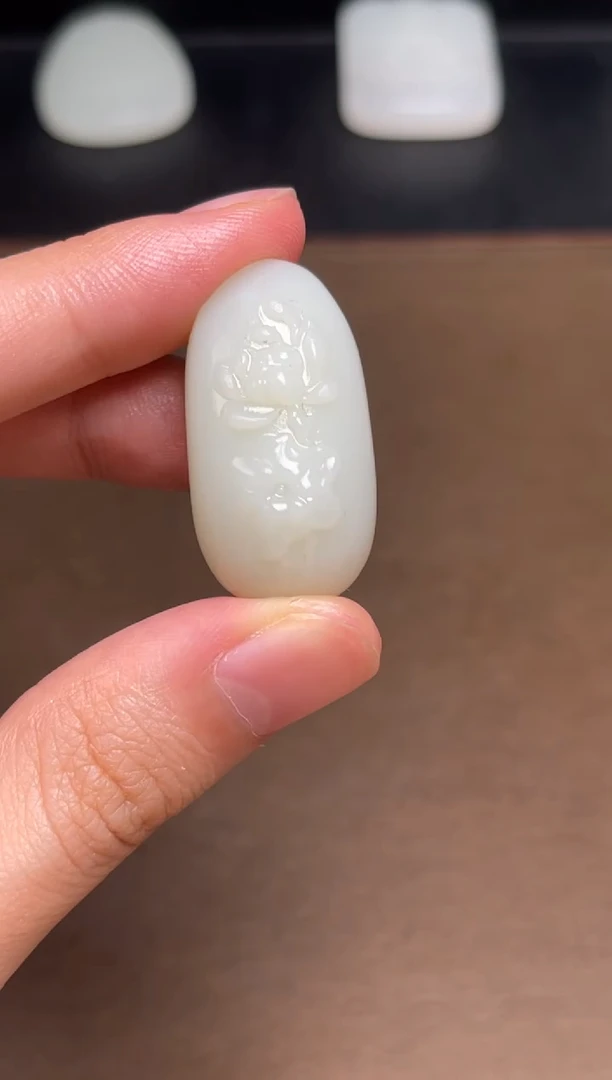 颈饰未镶嵌和田玉8