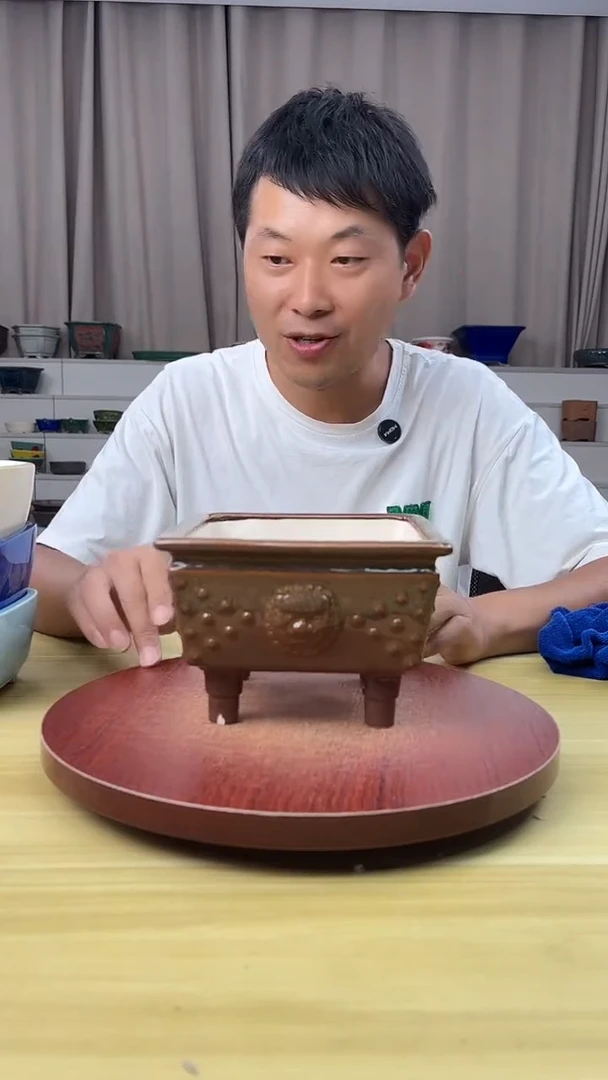 紫砂花盆浅草紫砂花盆