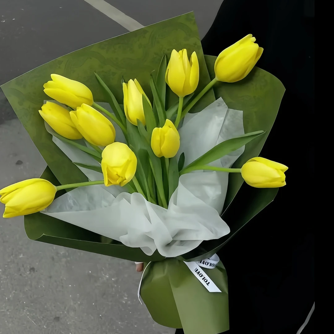 【大鱼的故事】10朵黄色郁金香鲜花氛围感鲜花送女友表白鲜花送爱人生日鲜花配送上门