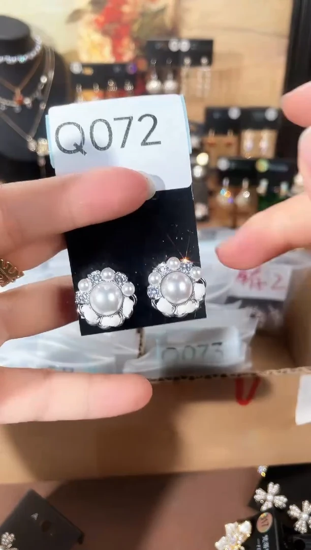 合金925银锆石Q072