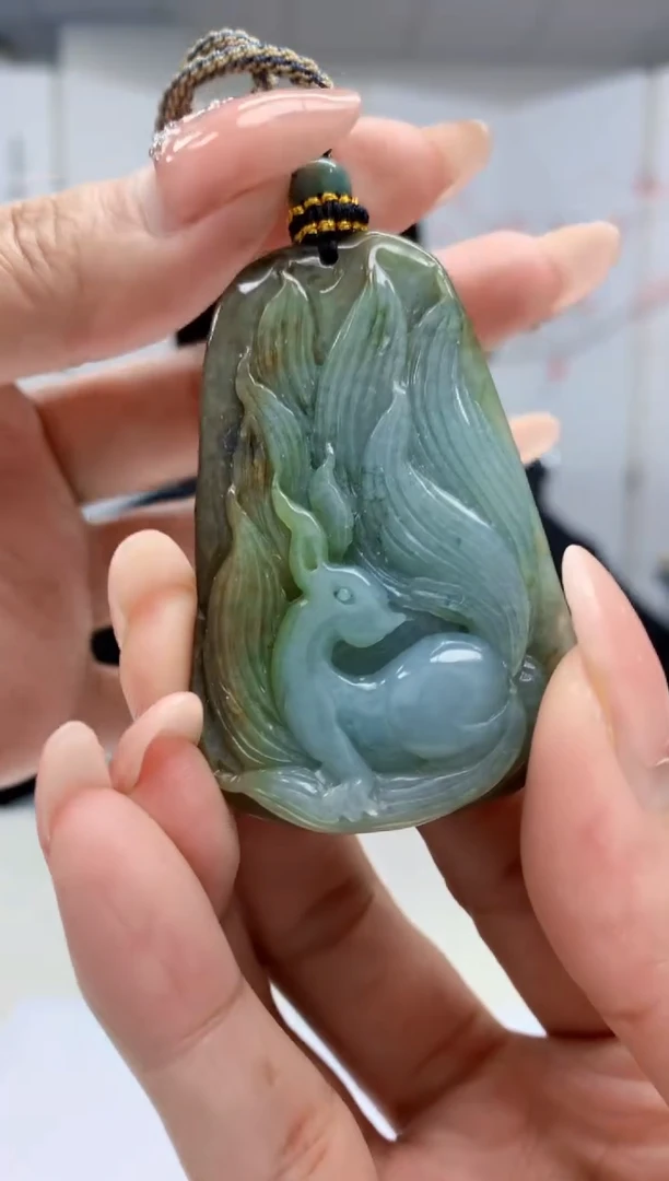 【闪购商品】定制翡翠未镶嵌4917MM-毛货挂件21