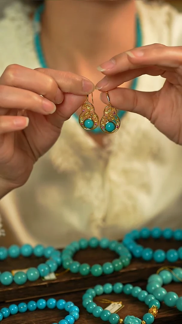 银S925镶嵌绿松石耳饰精致