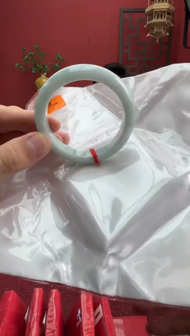 未镶嵌手镯翡翠翡翠手镯10