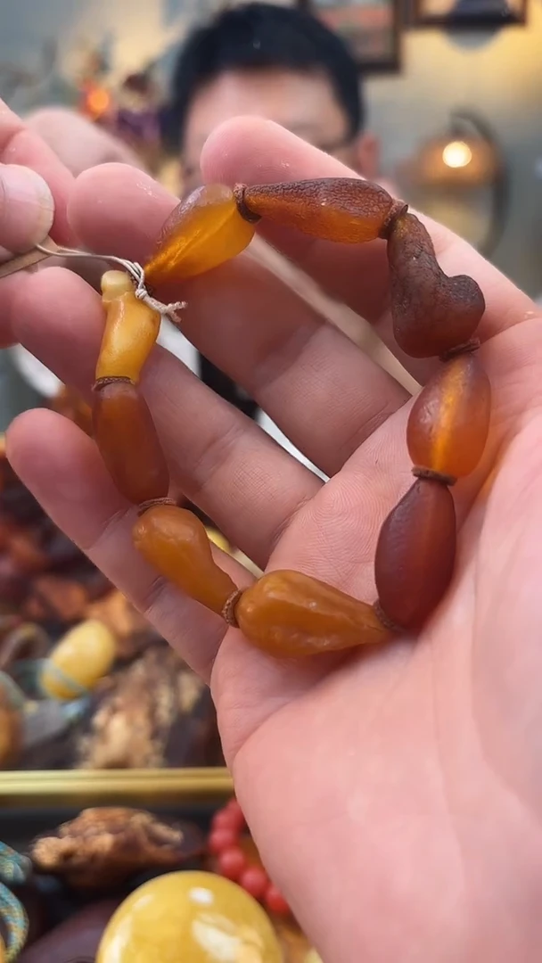 未镶嵌琥珀手串手串