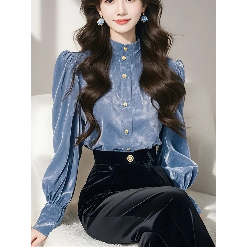 2025新款轻奢独特超好看内搭上衣气质高级感蓝色立领丝绒衬衫女