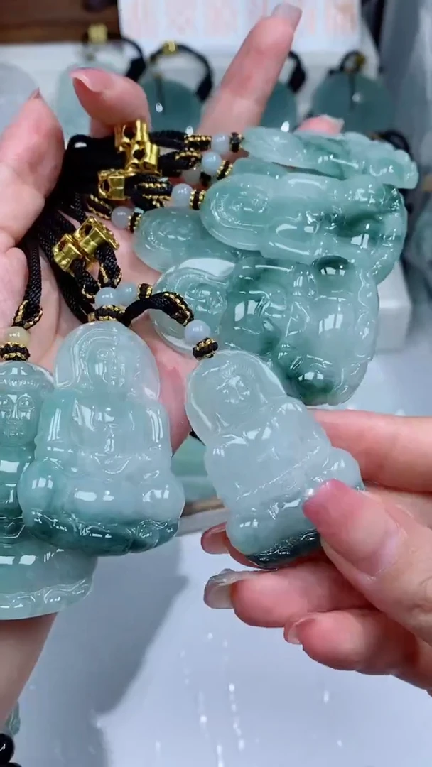 翡翠未镶嵌颈饰吊坠团购多样性发一件