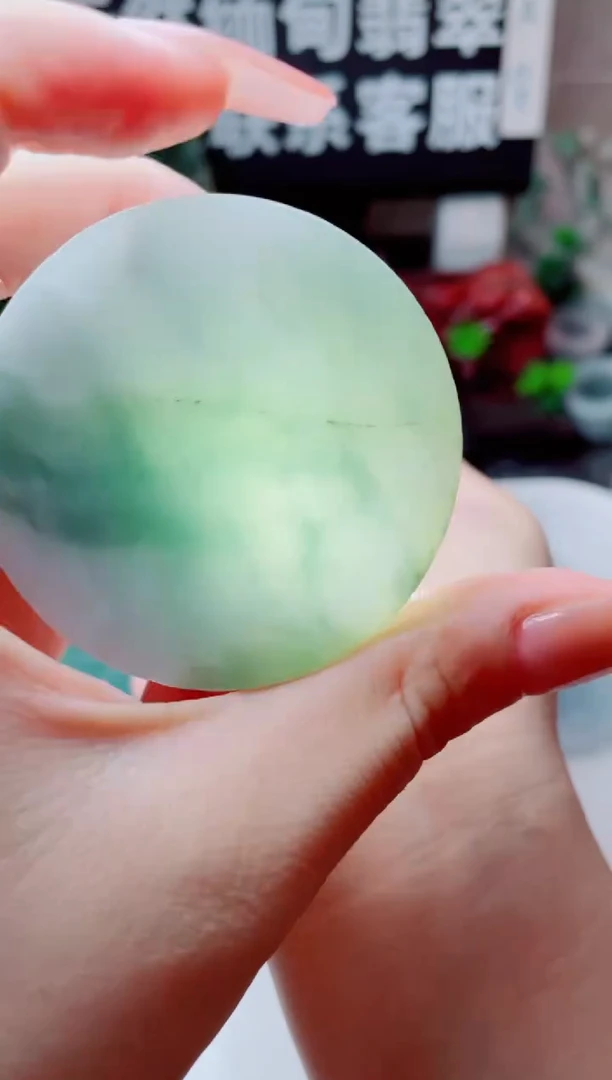 翡翠未镶嵌颈饰68.......