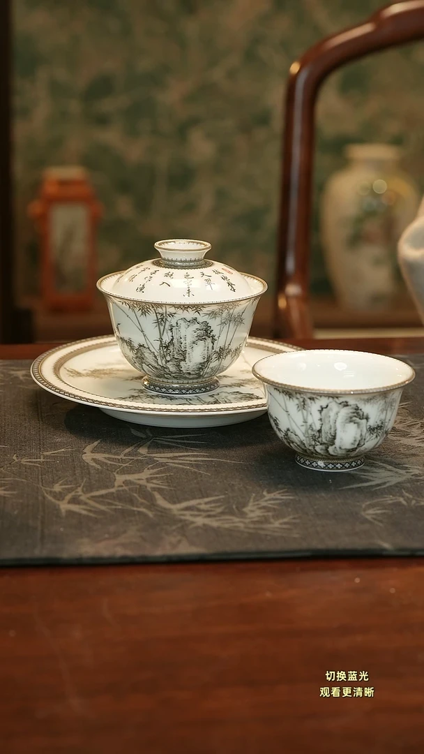 手绘精美纹饰墨竹三件套组