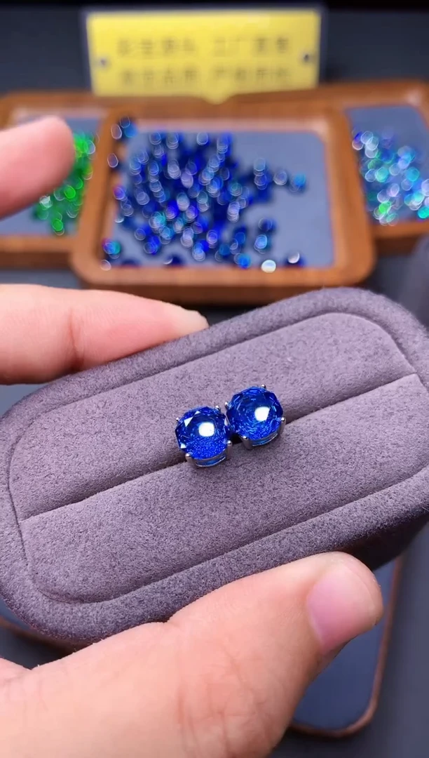 银S925镶嵌耳饰托帕石00000