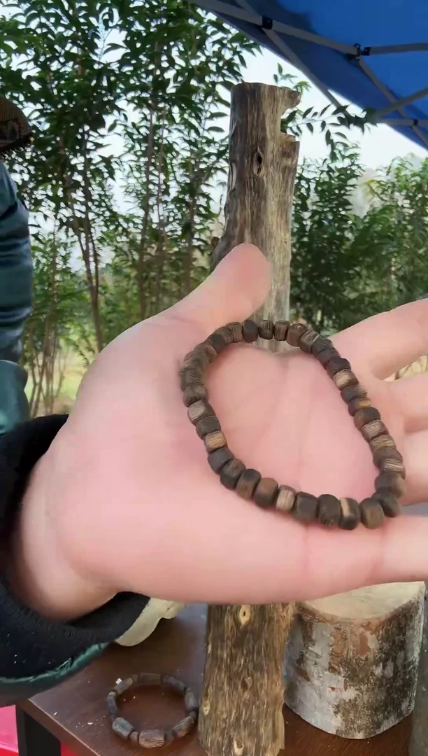 沉香沉香碎屑沉香方块单圈卡5   3克