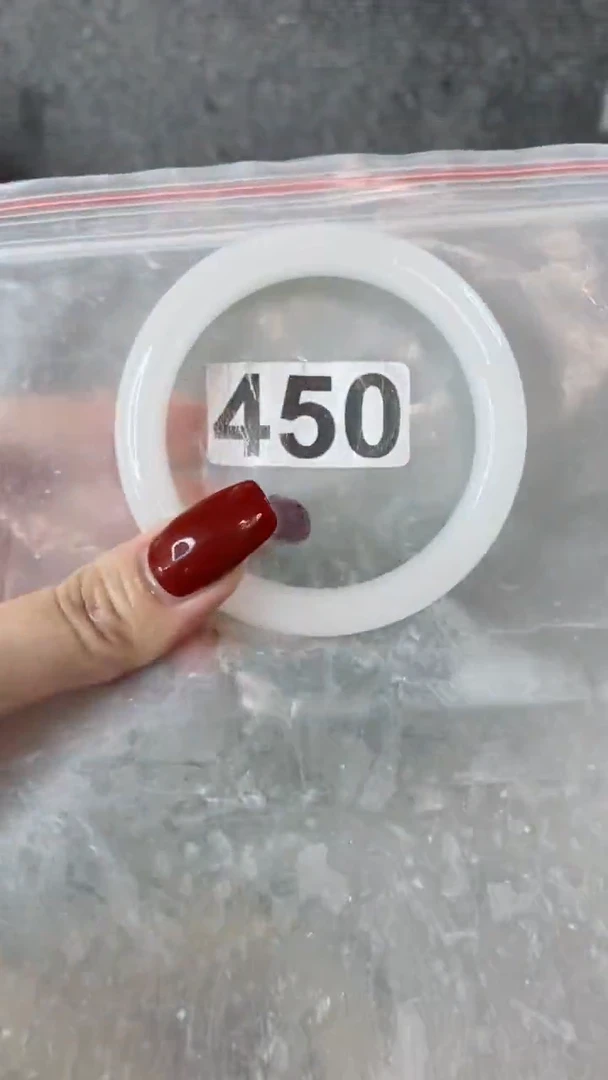 【闪购商品】石英质玉手镯未镶嵌56++450