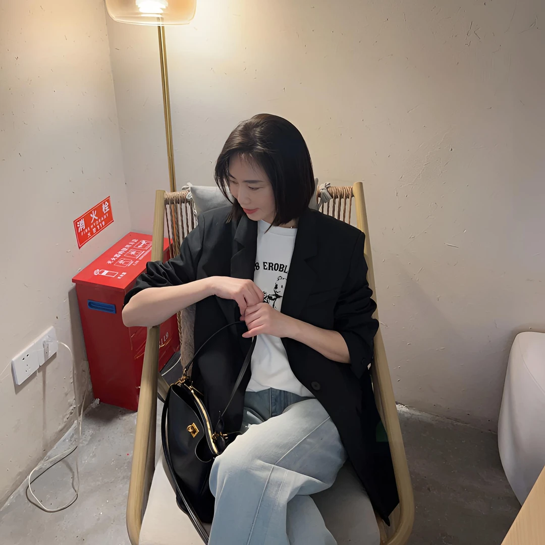 晓夏自制 "黑色小西装"高级感廓形一粒扣显廋休闲百搭西装外套