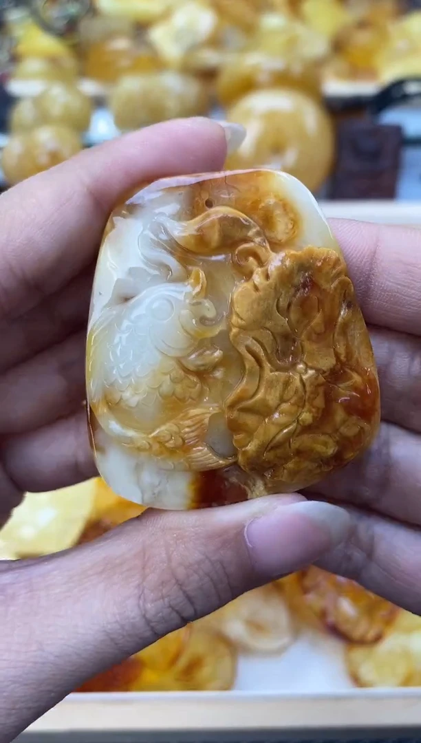 未镶嵌琥珀裸石天然琥珀蜜蜡
