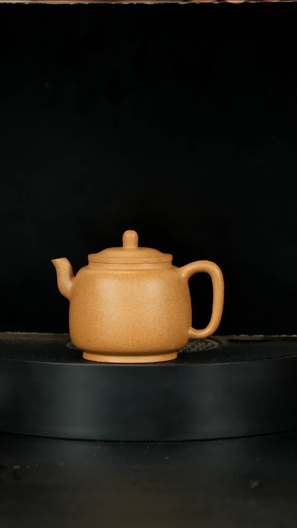 【闪购商品】紫砂茶壶微瑕四号井黄金段墨林