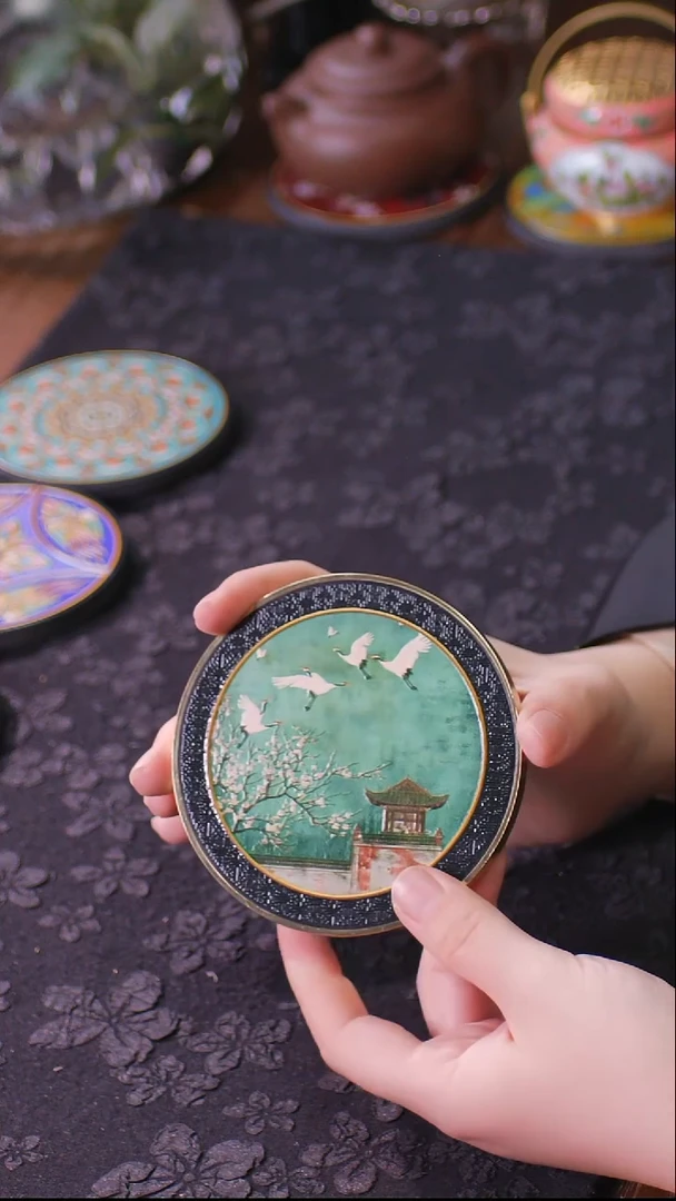 答****）壹藏贰宝瑞鹤图图案铜圈杯垫一片
